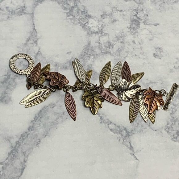 Fall/ autum leaf bracelet - Picture 3 of 4
